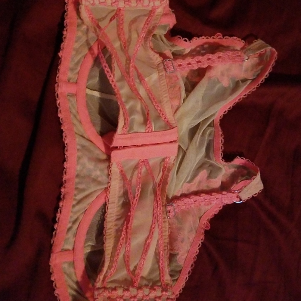 Bra - Picture 3 of 3